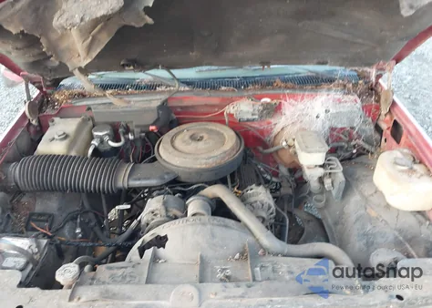 1988 Chevrolet Gmt-400 C1500 из США, поврежденный, VIN 2GCDC14H0J1157192